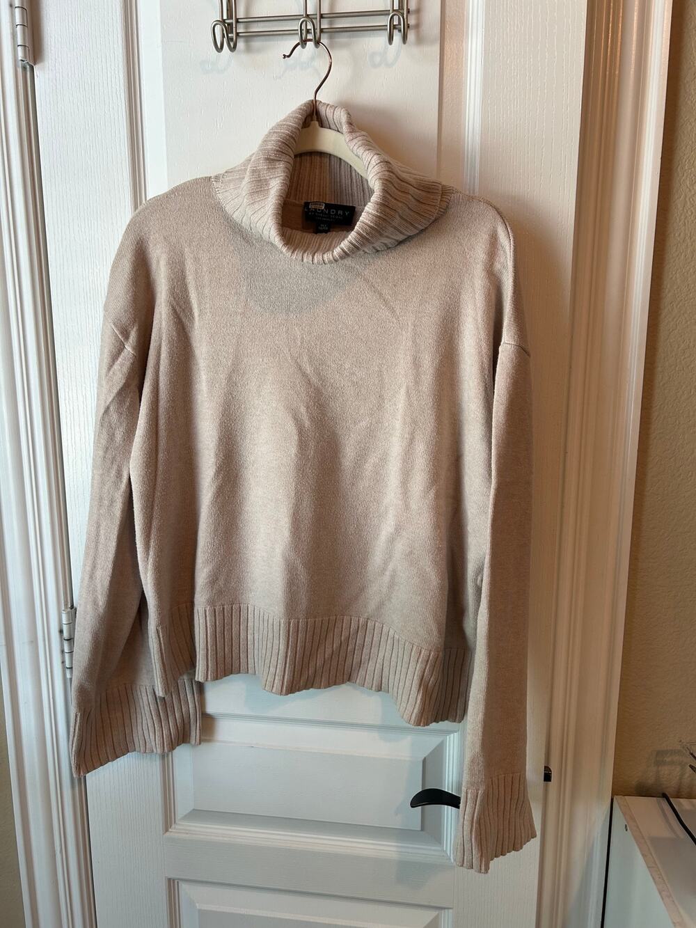 Laundry turtleneck oversized cream cozy XL